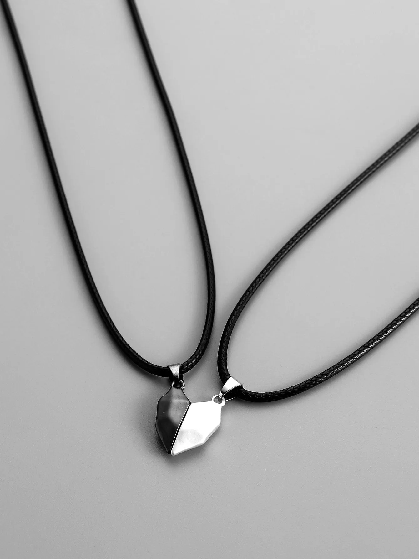 2pcs Geometric Heart Charm Necklace for Couples Friendship Necklace Creative