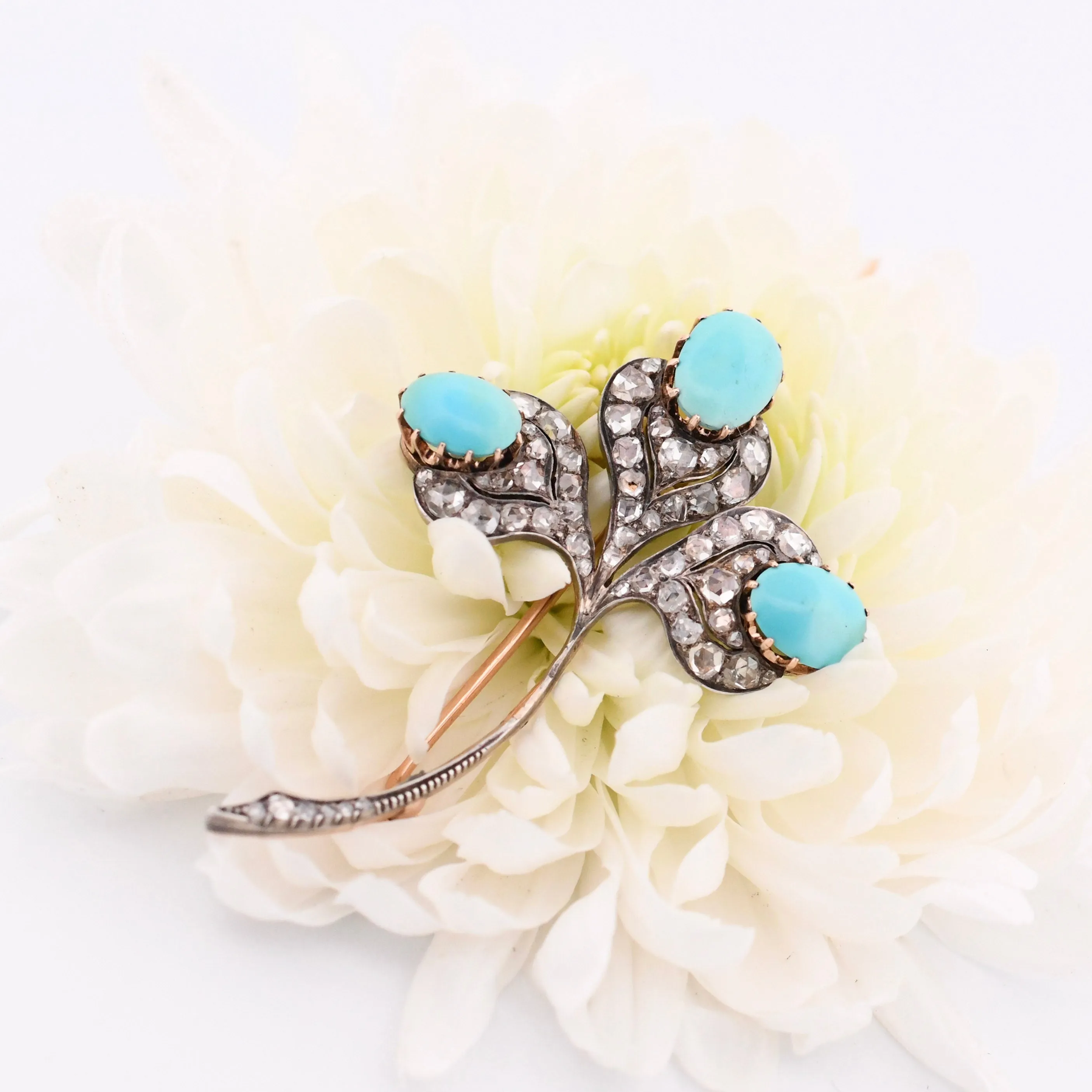 Art Deco Turquoise Cabochon and Rose Cut Diamond Clover Brooch