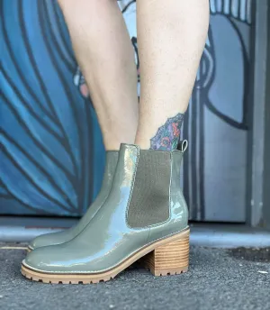 Biscoti Patent Leather Boots - Olive