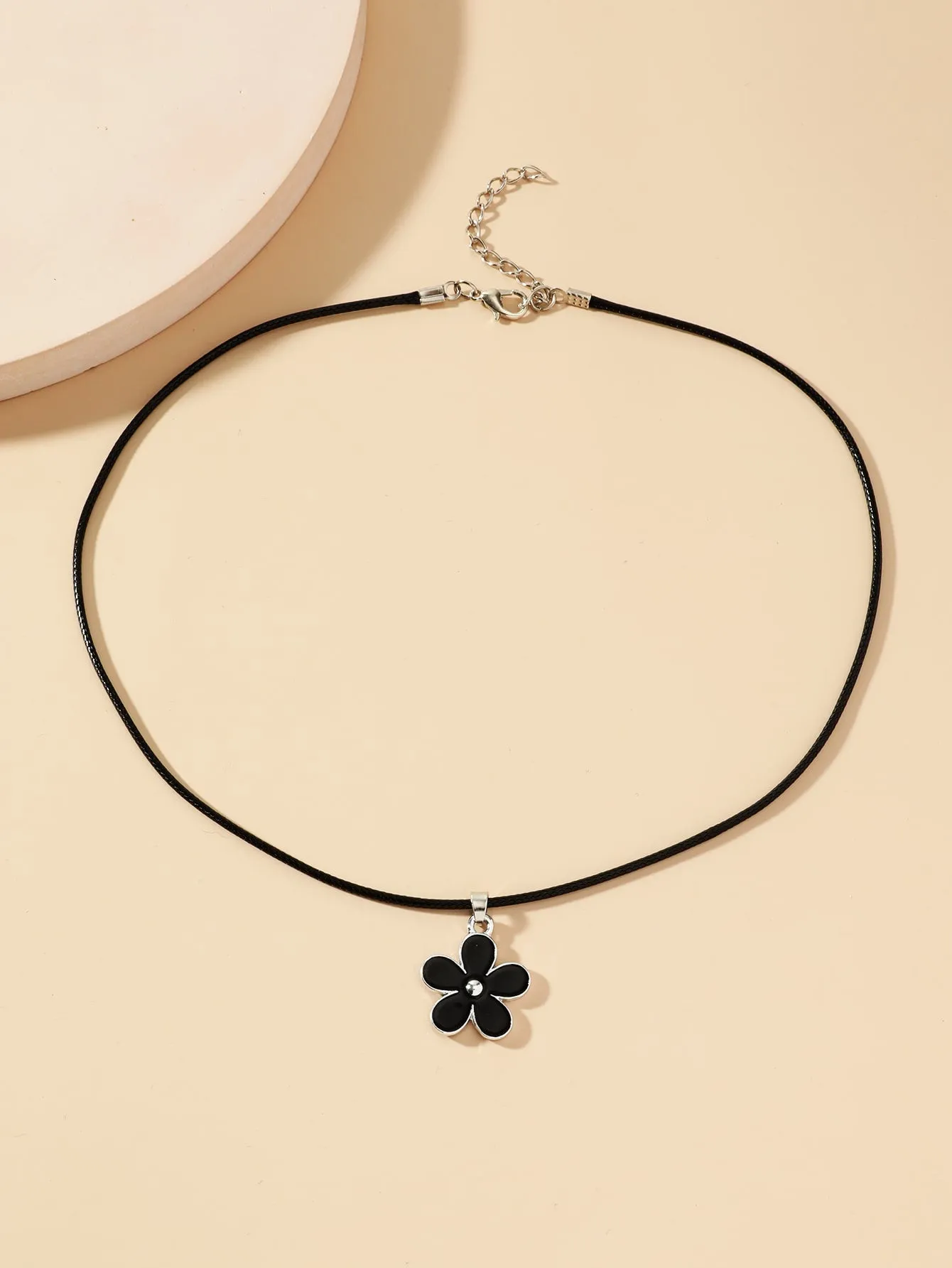 Cute Black Flower Charm Necklace Dainty Necklace Elegant Jewelry Creative