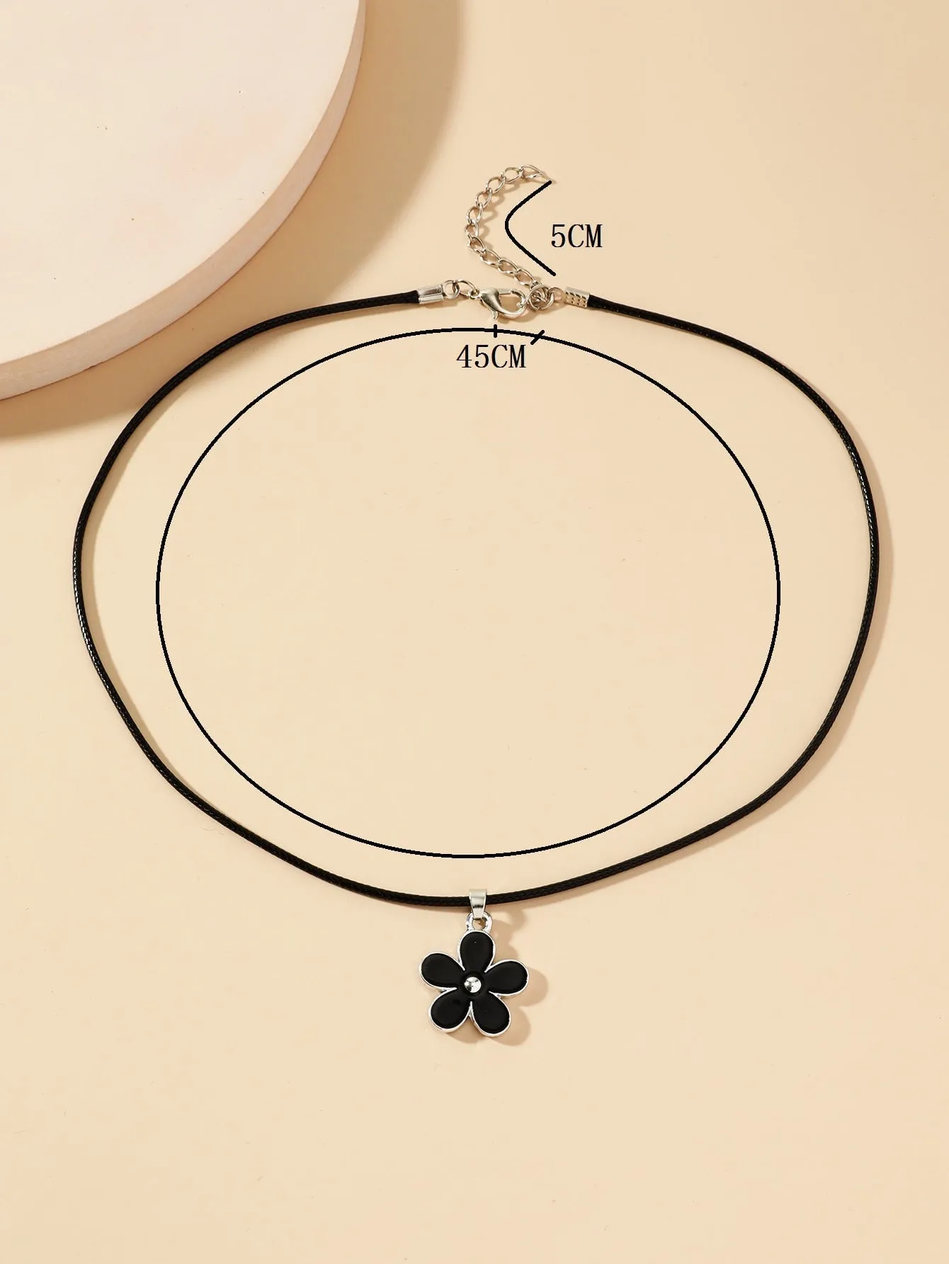 Cute Black Flower Charm Necklace Dainty Necklace Elegant Jewelry Creative