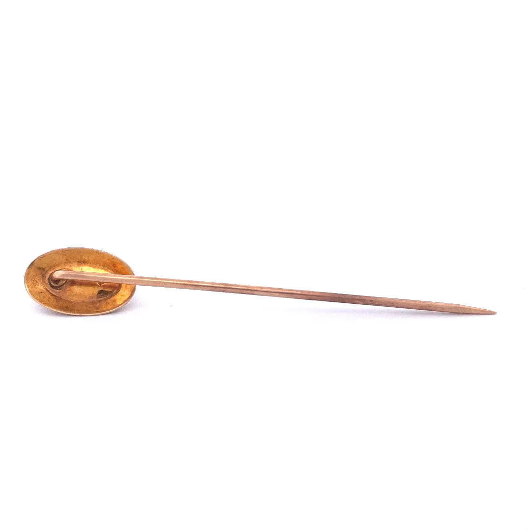 Elegant 14k Yellow Gold Green Chalcedony Pin