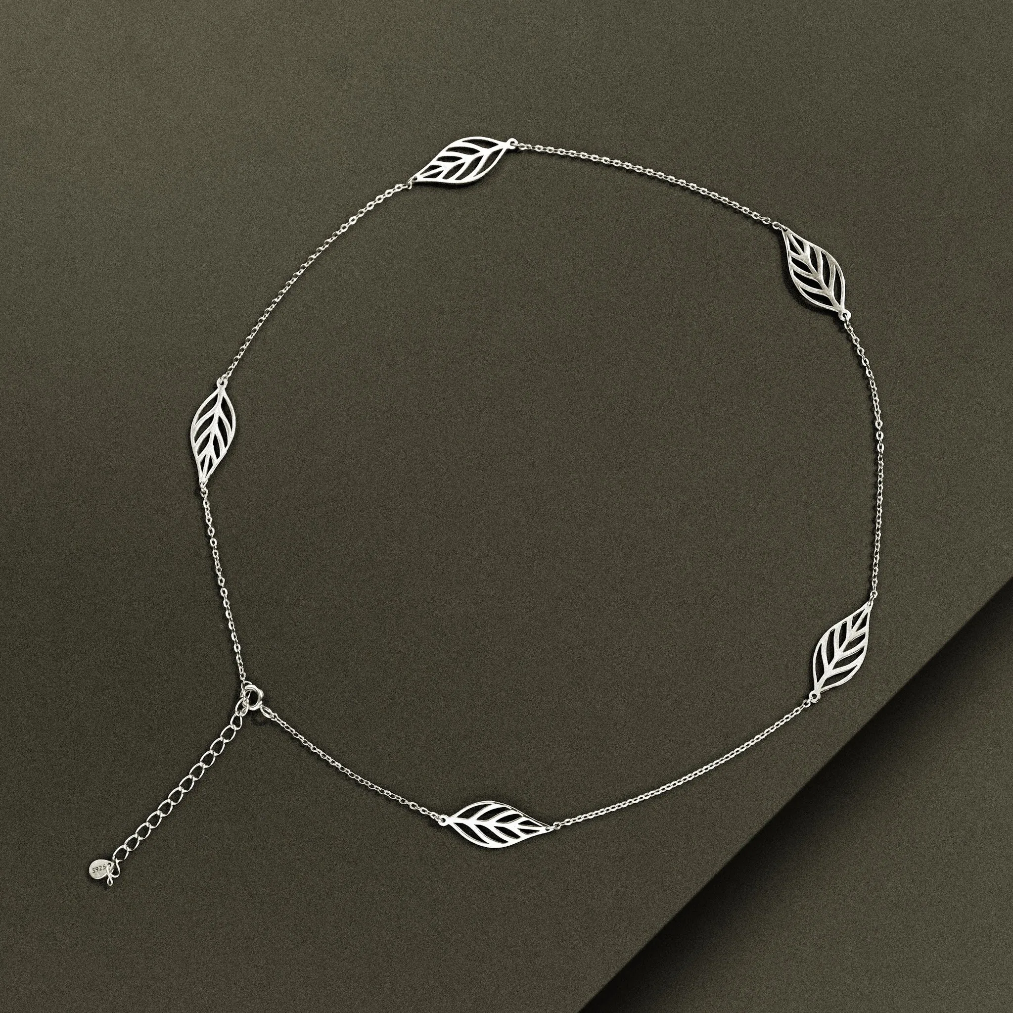 Exquisite OLLUU Silver Leaf Pendants Necklace Sterling Silver Cubic Zirconia