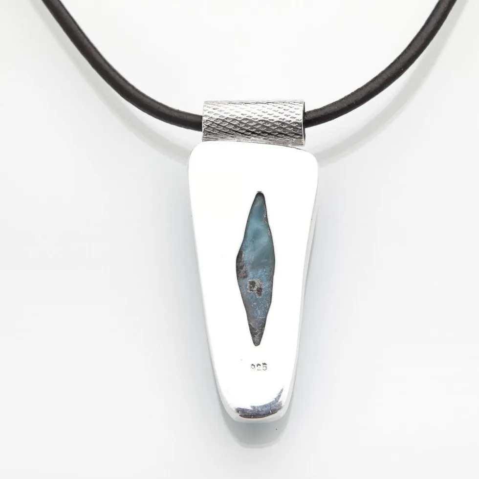 Larimar Pendant Victoria