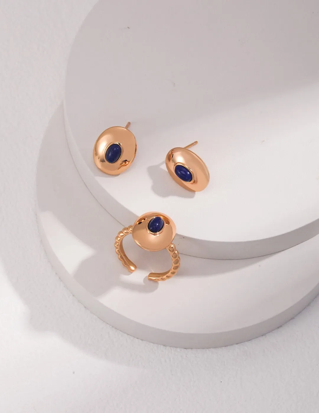 Oval Glossy Lapis Lazuli Ring