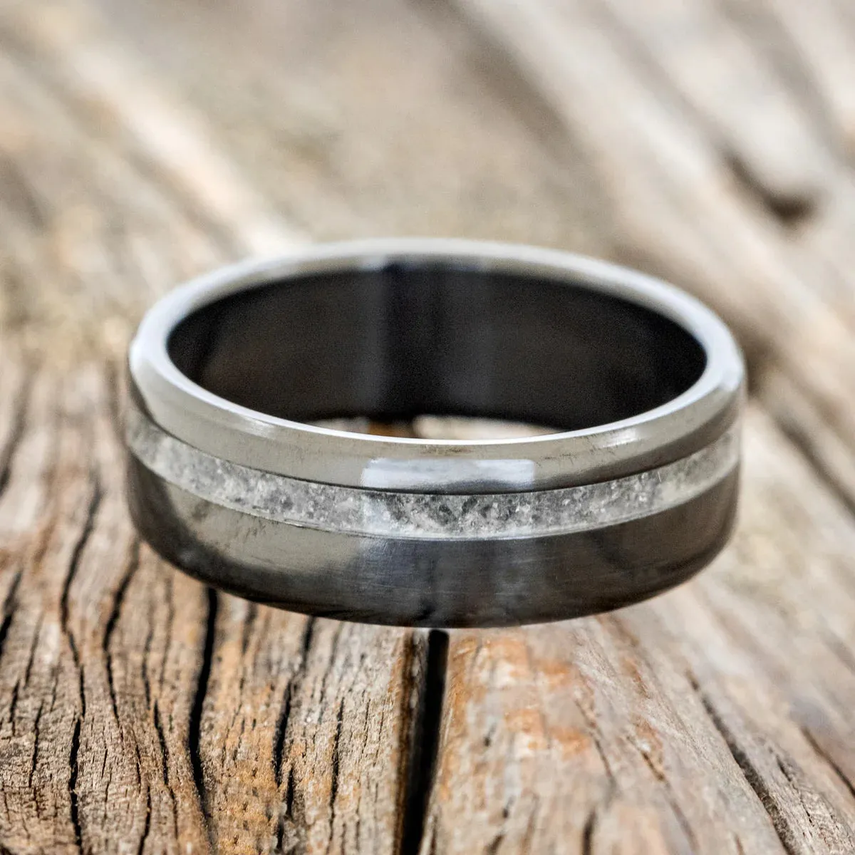 "VERTIGO" - MOONSTONE WEDDING RING - BLACK ZIRCONIUM - SIZE 9 1/2